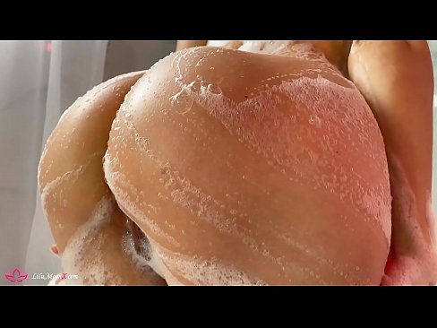 ❤️ O Brunette Masturbate Pussy ma Vibrator i Intense Orgasm i le Ta'ele ☑ Pono ☑